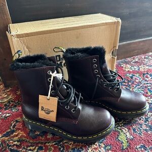 Dr Martens - New, never worn